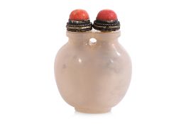 A JADE CONJOINED DOUBLE SNUFF BOTTLE