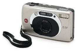 A LEICA Z2X 35MM CAMERA