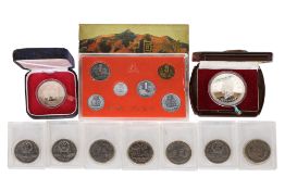 ASSORTED CHINESE COINAGE AND A COMMEMORATIVE MEDALLION