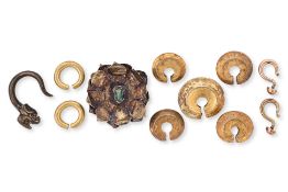 A GROUP OF SOUTHEAST ASIAN JEWELLERY