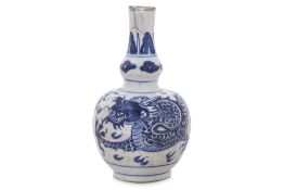 A BLUE AND WHITE PORCELAIN DRAGON BOTTLE VASE