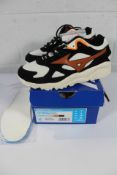 A pair of boxed as new Mizuno Sky Medal Patta Road