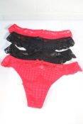 Four pairs of Prima Donna Madison lace trim thongs