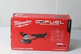 A boxed Milwaukee M18 FSAGV115XPD 115mm fuel angle