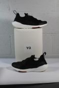 Y - 3 Ultra Boost 22 Sport Style Black/White HR1979 Trainers Men's UK 11.