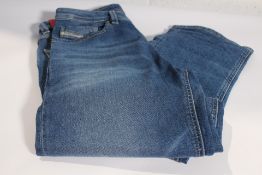 Diesel Larkee 1985 Oent Straight Leg Jeans W29 L30.