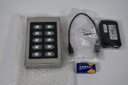 A boxed as new Sotec RF10T Wireless Bumpbar with USB Receiver.