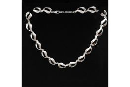 Silver Teardrop Necklace