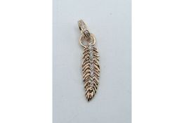 Pandora Women’s Rose Gold Feather Charm - 789550C01