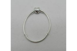 Pandora Family Tree Snake Link Bracelet with Heart Clasp size 16