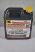 A Fila satin stain effect wax (5ltr).