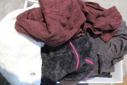 Twenty Five Assorted 'The North Face' Fleeces - Pr