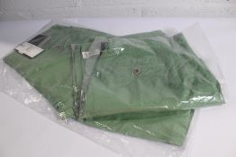 Two Fynch - Hatton Spring Green Modern Fit shorts Size 2 x 36.