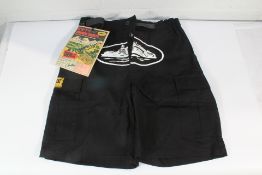 Corteiz Guerillas Cargo Shorts - Black (M).