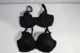 A Marie Jo Avero black padded heart shape bra (Size UK 40 D) and a Prima Donna black Negro Madison b