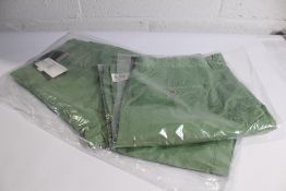 Two Fynch - Hatton Spring Green Modern Fit shorts Size 2 x 34.
