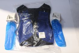 Salomon Active Sin 4 Running Hydration Vest, Unisex Medium, Surf The Web Blue/Black and two Salomon