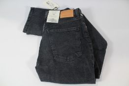 Citizens Of Humanity Daphne High Rise Stovepipe Jeans in Halo (25).