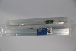 Twenty Taskar Heavy Duty Hangers - 300mm.