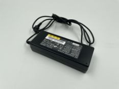 Twenty five pre-owned Fujitsu CA01007-0920 19V 4.22A AC Adapters.