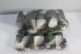 Three Packs of Five Batik Wollbiene Farbe 5700 100g Balls.