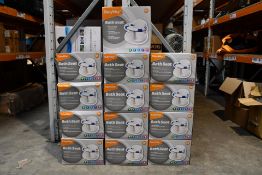 Thirteen Babyway Bath Seats, White, 6-12 Months. Unused Inbox, Viewing Advised.