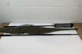 Gardner GTN+ 2-piece Carbon Landing Net.