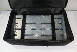 Fender Professional Pedal Board with Bag - Medium.