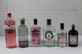 Monkey 47 Schwarzwald Dry Gin 500ml, Blackwater Wexford Strawberry Irish Gin 500ml, Plymouth Gin Ori