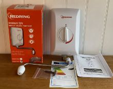 Redring Instant I3V Manual Electric Hand Wash 3.0KW, White. Untested, Inbox