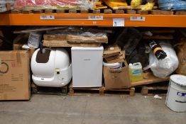 Large Quantity of Household Miscellaneous and Related Items. Viewing Recommend