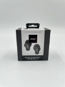 As new Bose QuietComfort II Earbuds in Triple Black (Box sealed) (EAN: 017817838320).