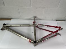 Charge Blender Bicycle Frame (with seat post) - Pre-owned (viewing recommended).