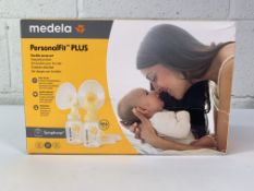 Medela Personal Fit Plus Double Pump Set, Size M 24mm. As New in box, box slightly damaged.