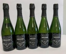 Five Lyme Bay Winery Reserve Non Vintage Sparkling White Wine 5 x 750ml.