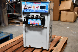 * REDUCED* Commercial 18L Ice Cream Machine Frozen Yogurt Ice Cream Maker, Untested. Some scratches