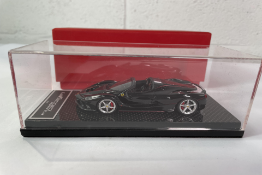 La Ferrari Aperta 2016 Official Collector's Scale 1:43 Model - Black.