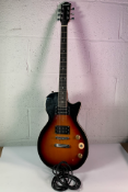 Donner Electric Guitar with Carry Bag and Cable. Pre-owned (Some chips on front and back).