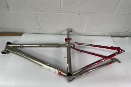 Charge Blender Bicycle Frame (with seat post) - Pre-owned (viewing recommended).