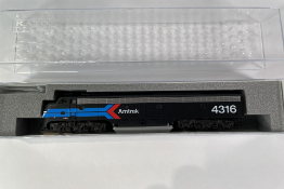 Kato Diesel Locomotive EMD E8A Amtrak 