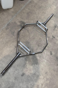 A Blk Box Hex Bar Weight Lifting Bar in Silver.