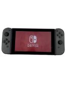 Pre-owned Nintendo Switch Console (M/N: HAC-001-01) (Poor cosmetic condition).