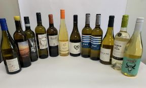 Twelve assorted White Wines to include Boyante Rueda 2021, Martivilli Rueda 2022, Sanz Clasico Rueda