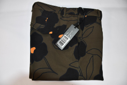 Luisa Cerano Olive Printed Trousers, 628209/2473 3742.