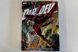 Marvel Omnibus - Daredevil by Mark Waid Volume 1 Neal Adams DM Variant. Not sealed. Pre-owned, in go