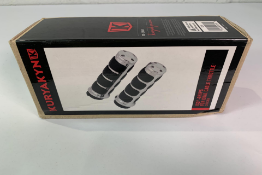 Kuryakyn ISO Grips, Chrome, 82-Up Harley Davidson Models with Dual Throttle Control (6205) (Art Nr 4