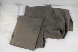 A pair of women's Cortana Virgin Wool Pants - Grey (36, Style: Possibly Felicita).