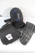 Faits D'Armes Fencing Mask 350N, SPES Trinity Mask Overlay 350N and Faits D'Armes Kevlar Gloves (M).