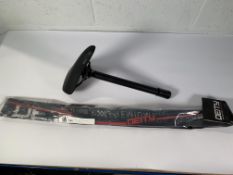 Deity Black Label 800mm 15 - Red Handelbar And Essenza Selle Royal Gel 56cm (02941) Saddle. As New.