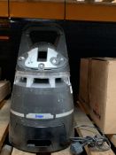 A Drager X-zone 5800 Gas Monitoring 868MHz, 24Ah Pump. Pre-owned, may be incomplete, viewing advised